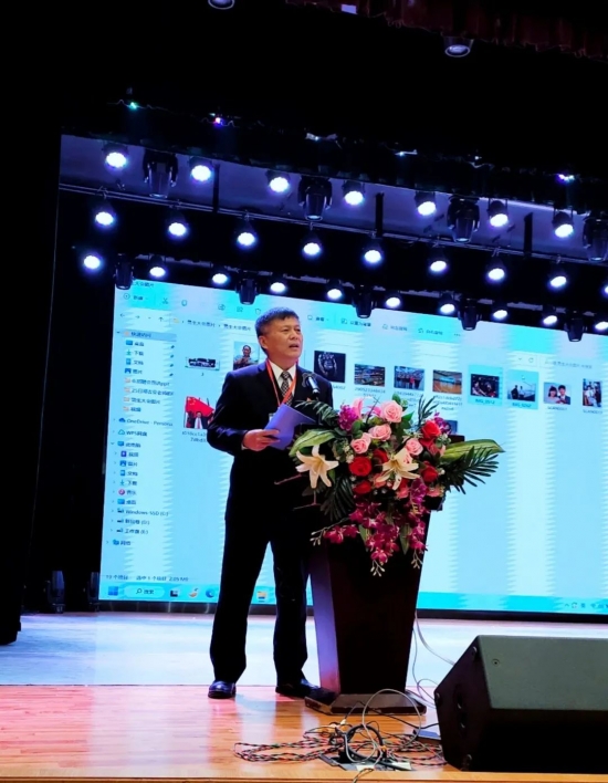 云图片