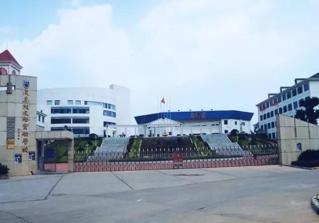 湖南长沙同升湖实验学校 