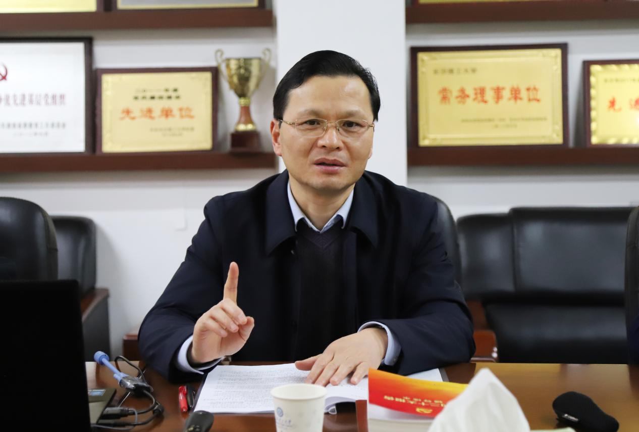 继教学院党总支理论学习中心组举行学习扩大会议，专题学习党的二十大精神