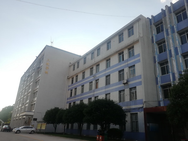 学校照片1
