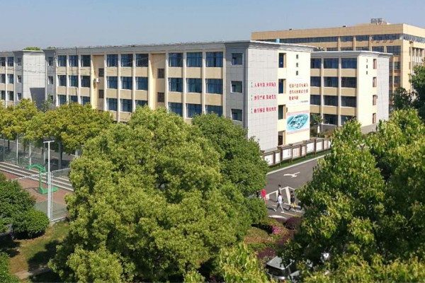平江县职业技术学校2023年招生简章