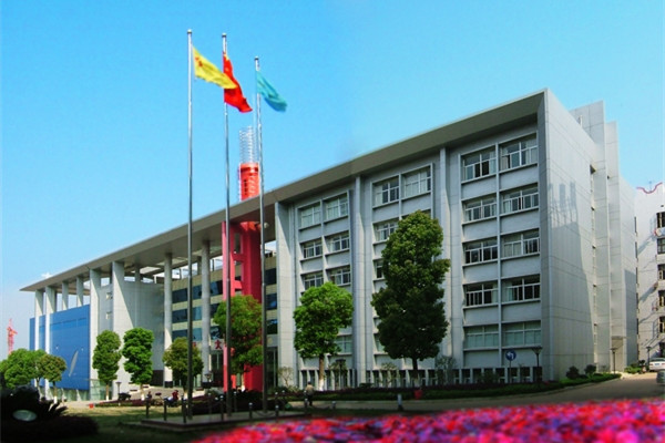 2022年湖南网络工程职业学院征集志愿补录分数线