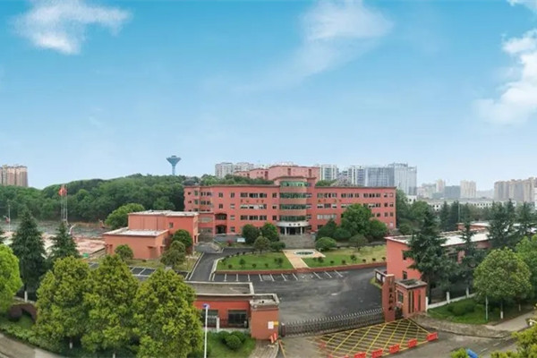 长沙康明中等职业学校怎么样