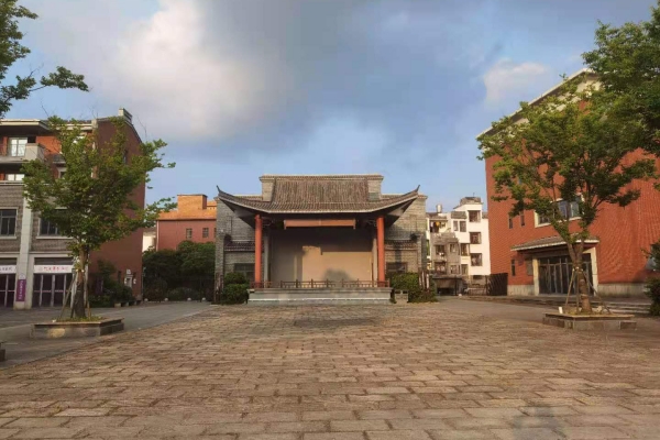 长沙科技工程学校怎么样