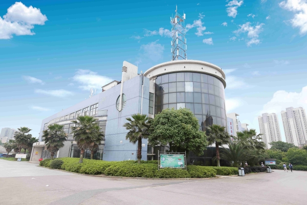 湘潭市工业贸易中等专业学校地址