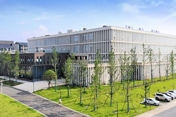 湖南吉利汽车职业学院征集计划及分数线