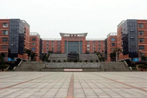湖南机电职业技术学院学费