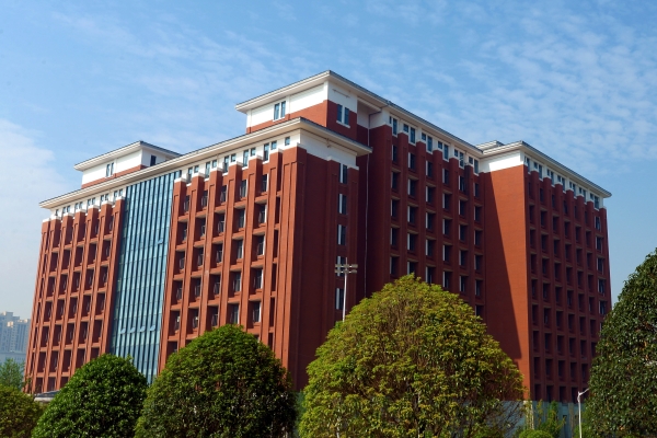 湖南艺术职业学院征集计划及分数线