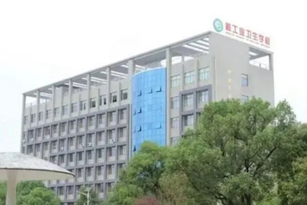 初中毕业可以读的中专学校有哪些