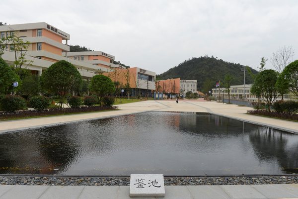 长沙周南梅溪湖中学录取分数线