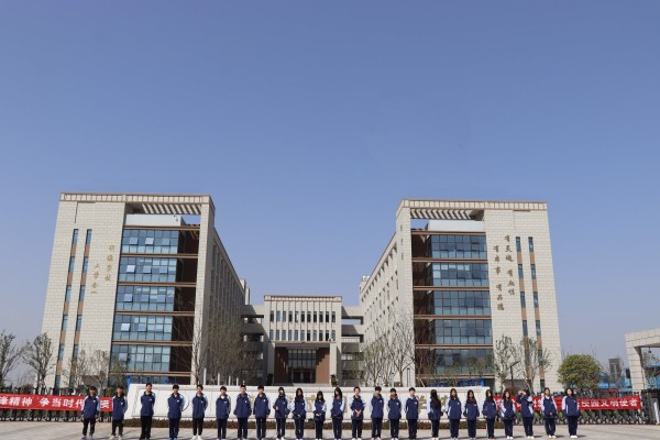 湖南现代技工学校2024年学费多少