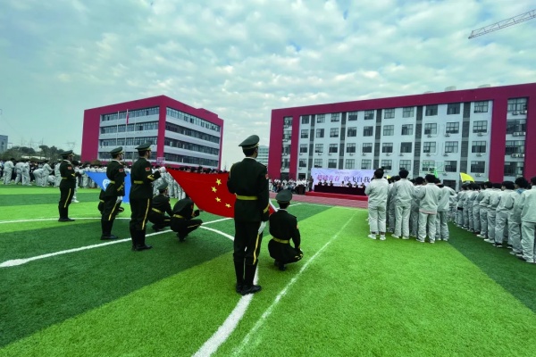 湖南通航航空技工学校毕业拿什么文凭