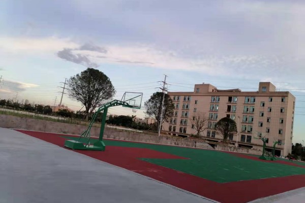 湘潭融城医药科技职业学校的师资力量怎么样？