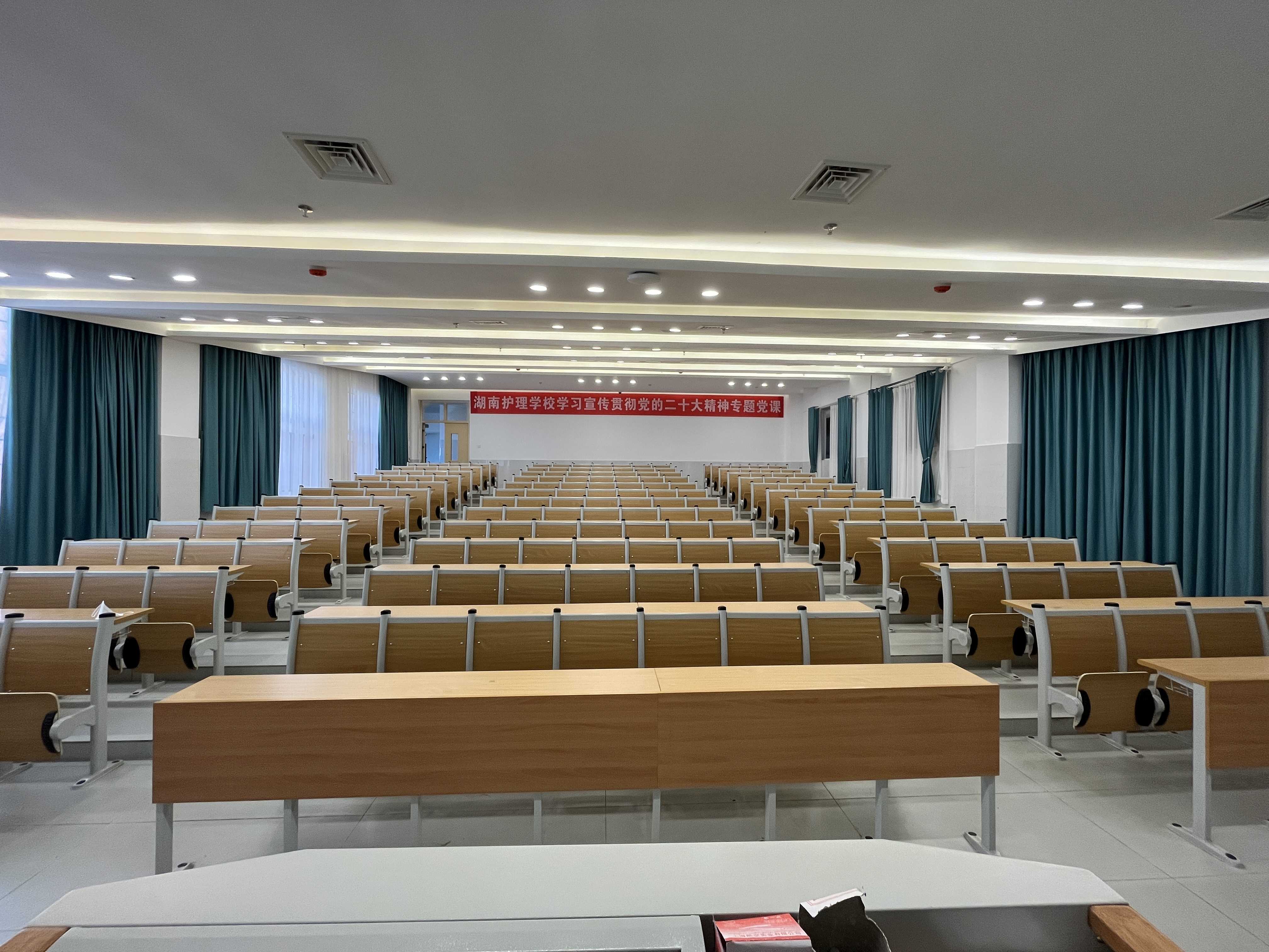 湖南护理学校