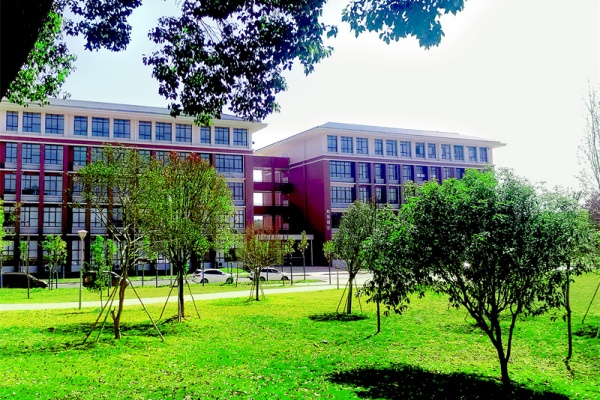 郴州思科中等职业学校2025年招生简章