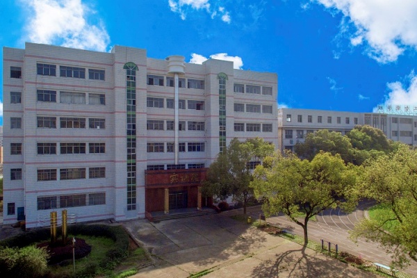 株洲中职学校全攻略：公办与民办院校特色解析