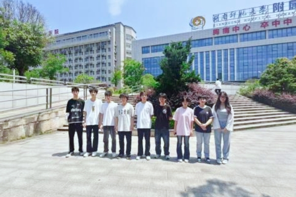 湖南护理学校中医康复技术药剂眼视光与配镜等五个专业奔赴28家单位开展实习